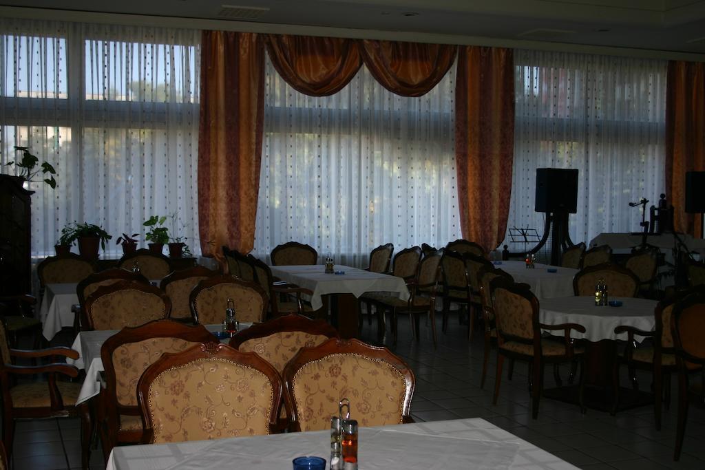 دوبريتش Hotel Bulgaria المظهر الخارجي الصورة