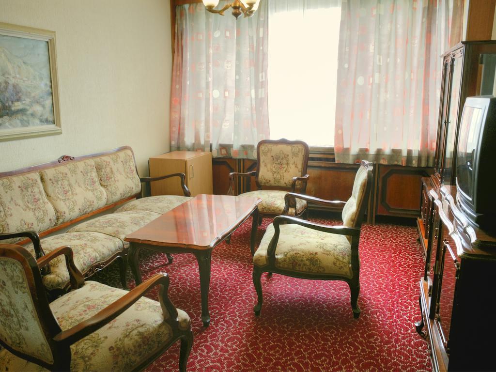 دوبريتش Hotel Bulgaria الغرفة الصورة